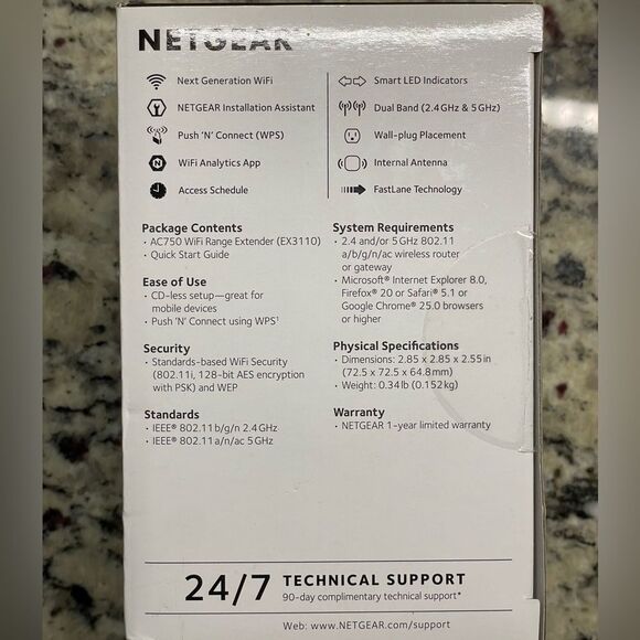 NETGEAR White WiFi Range Extender - Picture 15 of 15